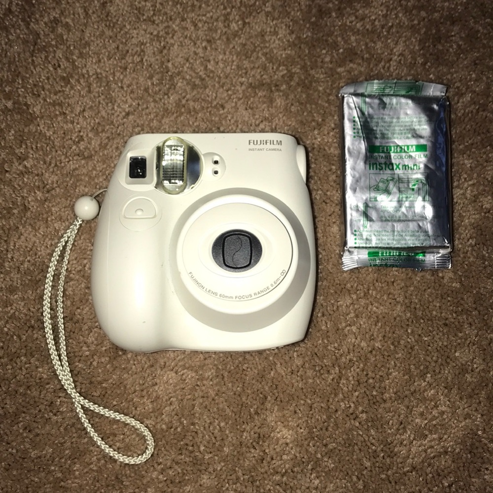 fugifilm instax mini